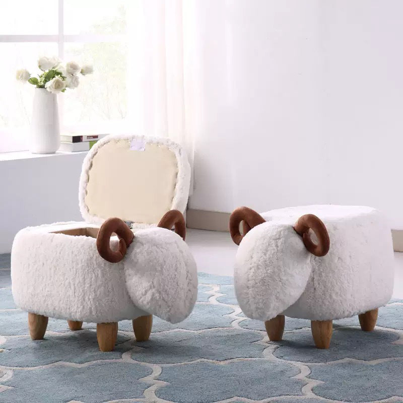White Modern Standard Trea Resistant Sheep Shape Standard for Living Room
