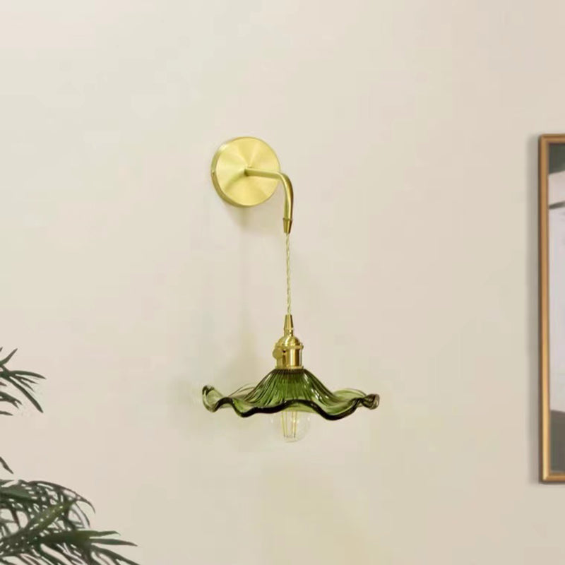 Modern Wall Sconce Metal Flower Shape Vanity Lamp with Glass / Metal Shade