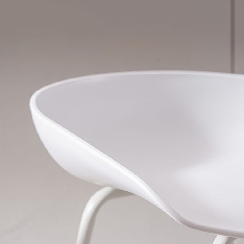 Contemporary Plastic Bar Stool Armless Dining Stool with Metal Base
