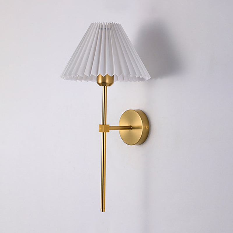 Contemporary Bath Vanity Lighting Fabric Shaded Golden Light for Bathroom