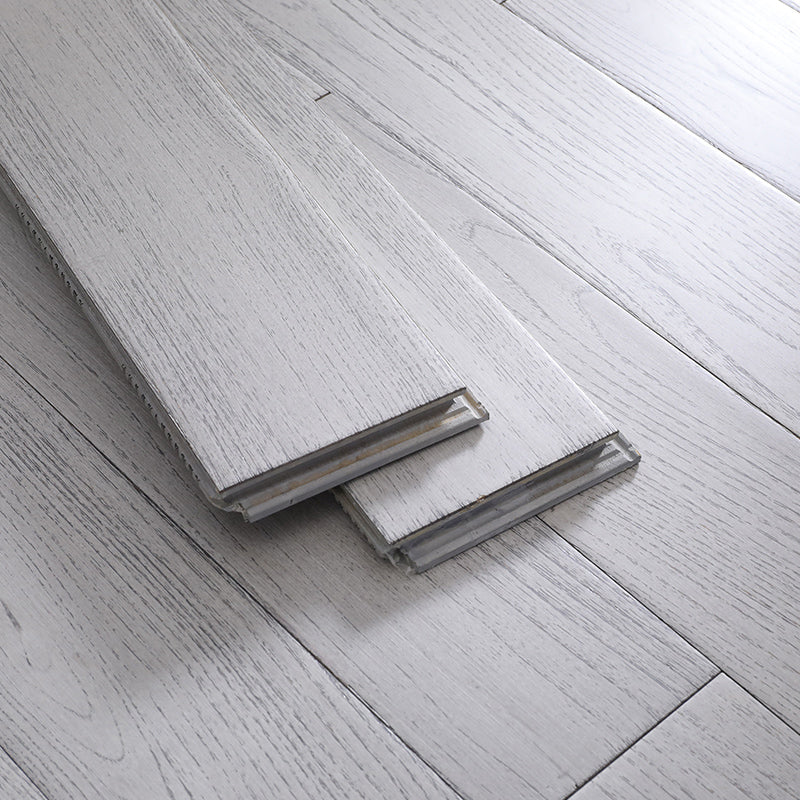 Modern Style Laminate Floor Solid Wood Laminate Floor with Medium and Light Color