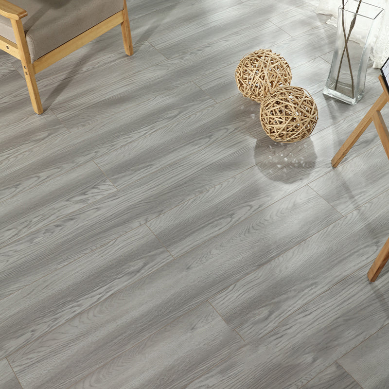 Scratch Resistant Wood Laminate Floor Textured Laminate Flooring