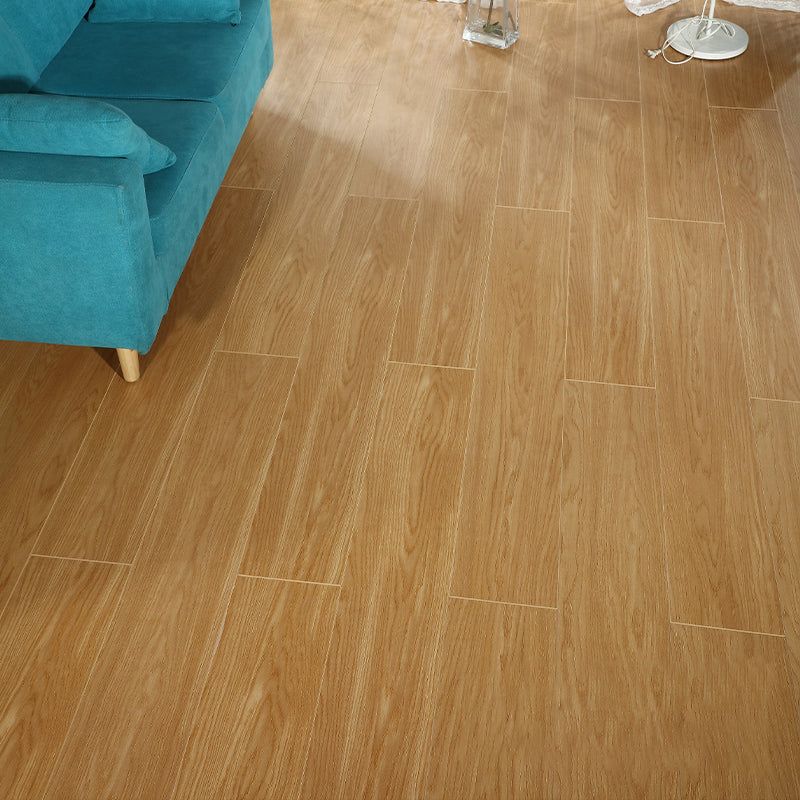 Scratch Resistant Wood Laminate Floor Textured Laminate Flooring