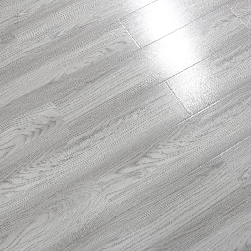 Maple Modern Laminate Flooring Click Lock Stain Resistant Plank Flooring