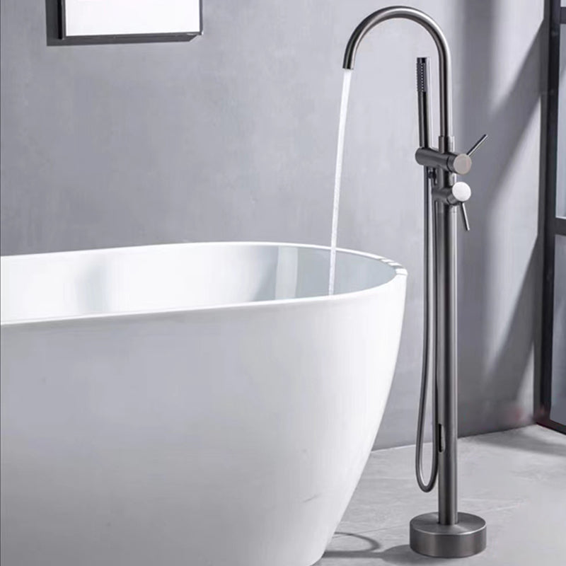 Floor Mounted Metal Freestanding Tub Filler Rotatable Freestanding Bathtub Faucet