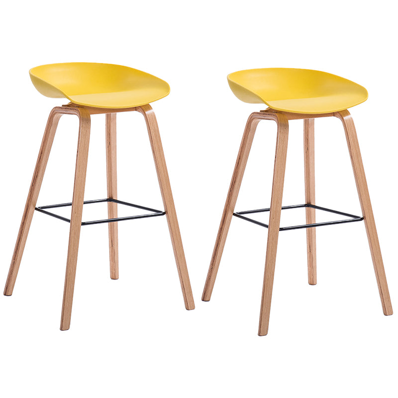 Plastic Bar Stool Low Back Dining Stool with Solid Wood Base
