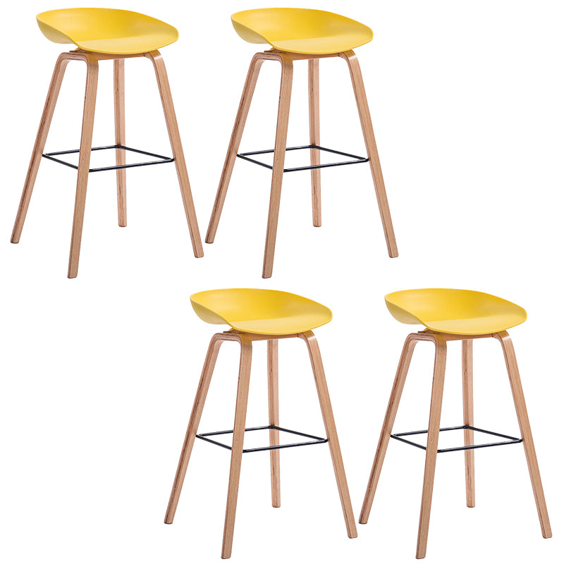 Plastic Bar Stool Low Back Dining Stool with Solid Wood Base