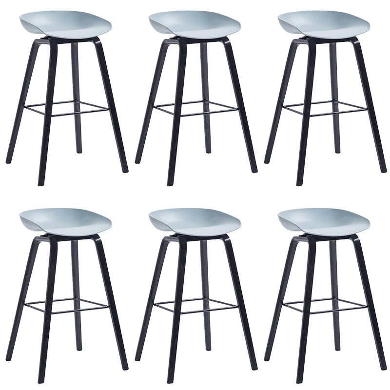 Plastic Bar Stool Low Back Dining Stool with Solid Wood Base