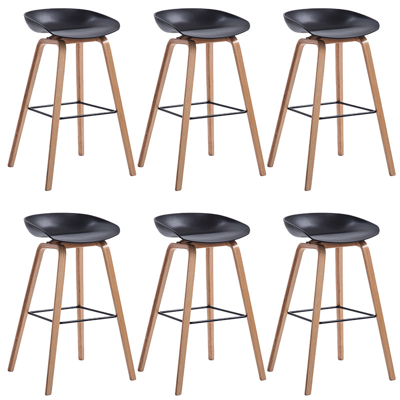 Plastic Bar Stool Low Back Dining Stool with Solid Wood Base