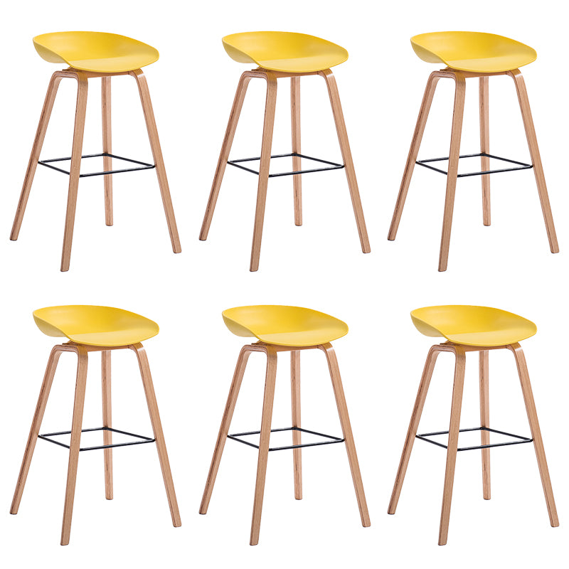 Plastic Bar Stool Low Back Dining Stool with Solid Wood Base