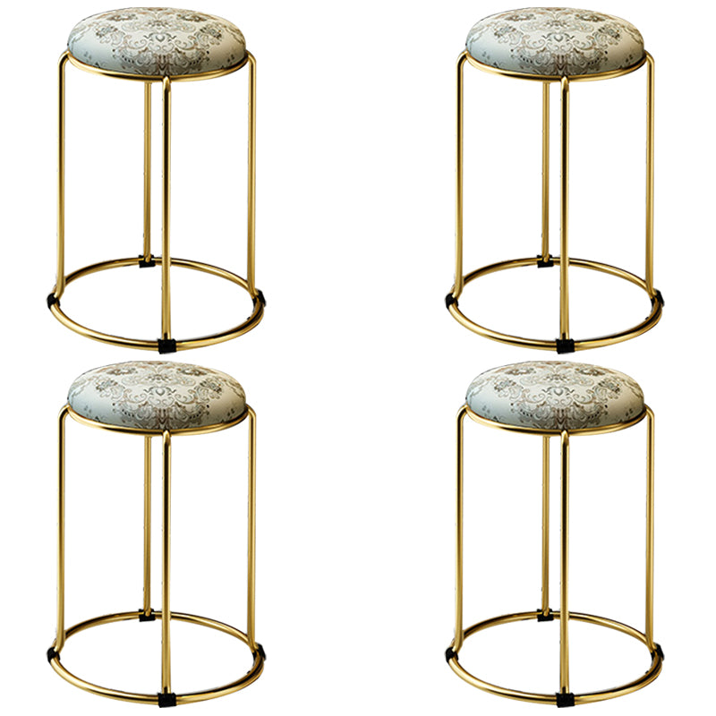 Modern Flowers Standard Round Stain Resistant Standard for Home Decor