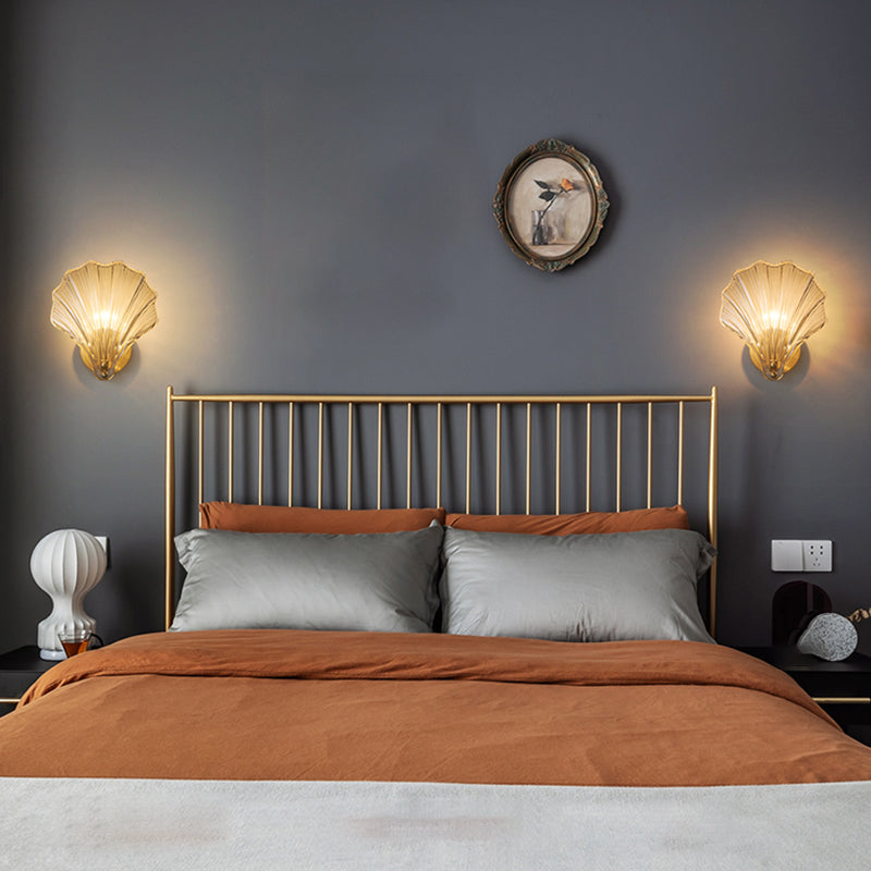 Nordic Style Wall Light Shell Shape Wall Lamp with Glass Shade for Bedroom