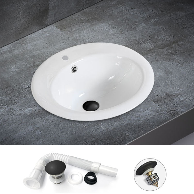 Classical Basin Sink Solid Color Porcelain Bathroom Sink in White