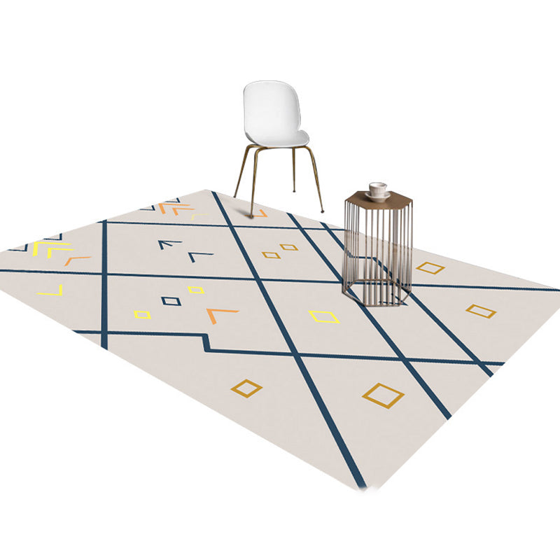 White Modern Rug Graphic Polyester Area Rug Stain Resistant Rug for Living Room