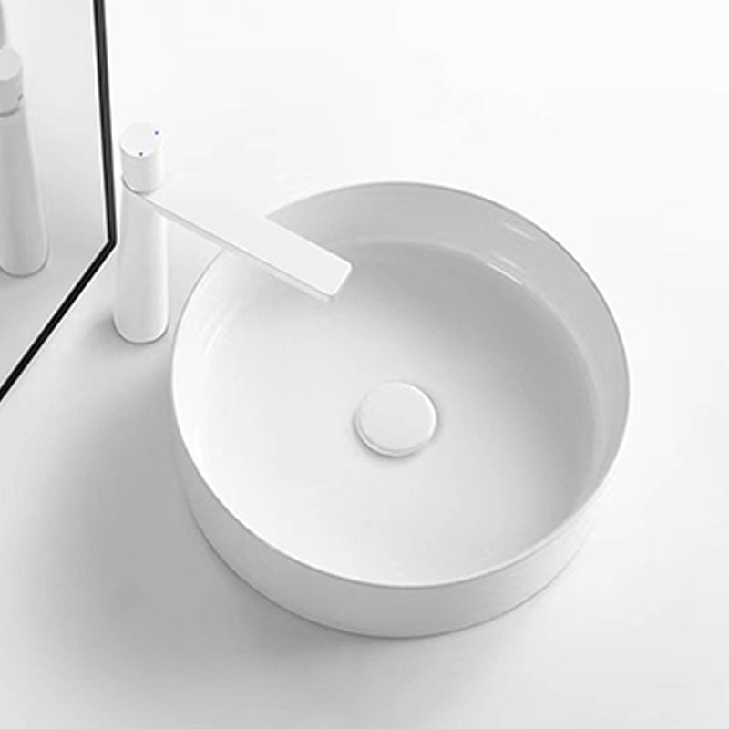 Modern Round Sink Ceramic Metal Undermount Bathroom Sink in White(Not Included Faucet)