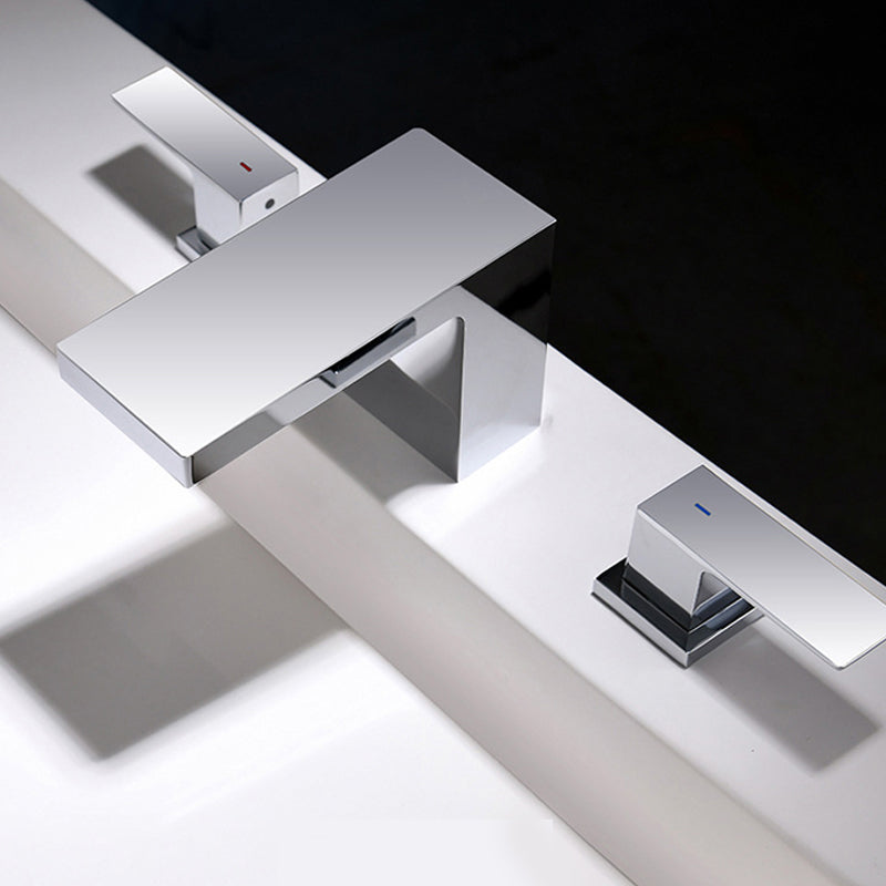 Modern Bathroom Faucet Rod Two-handle Waterfall Bathtub Faucet