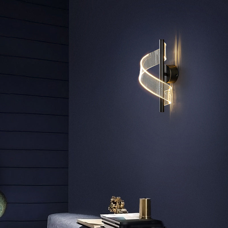 Modernism Single Wall Mounted Sconce LED Acrylic Wall Light in Black/Golden Finish