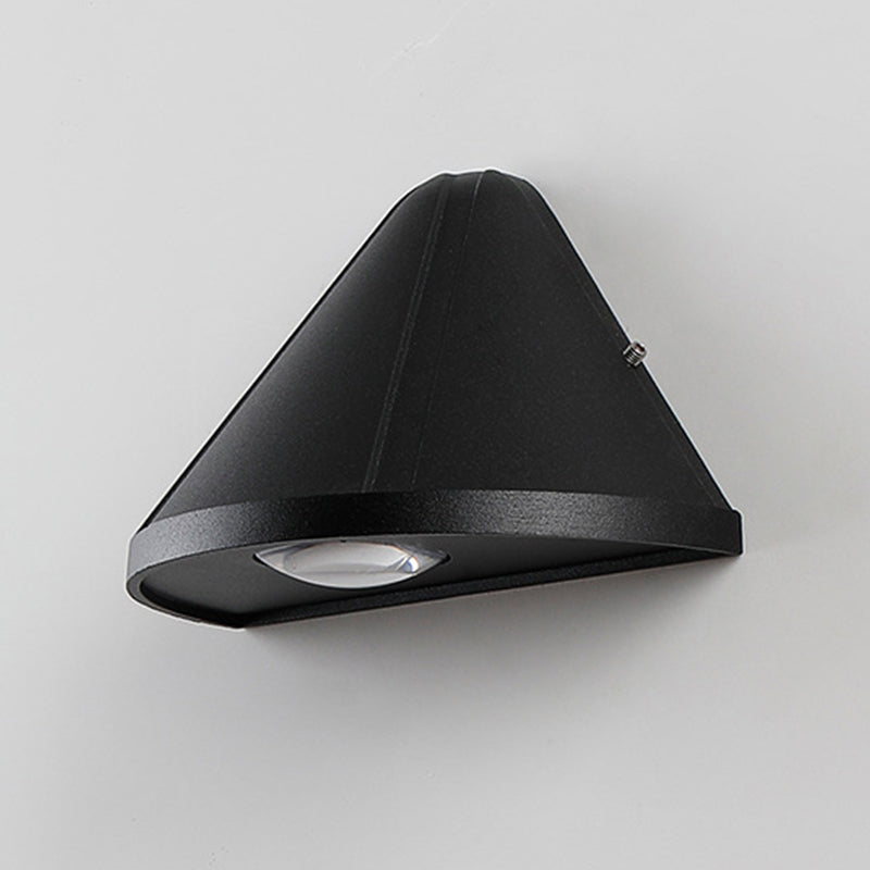 Cone Modern LED Wall Mount Aluminum Wall Light in Black / White