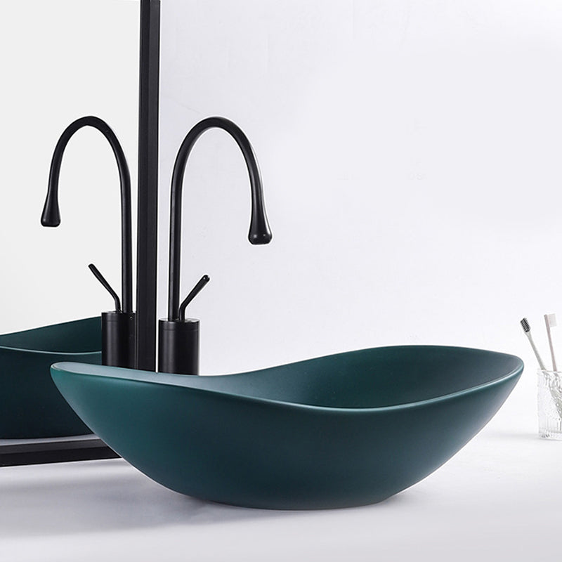 Modern Vessel Lavatory Sink Oval Porcelain with Faucet Vessel Sink