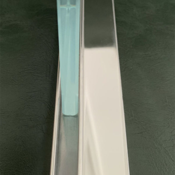 One-shaped Simple Frameless Flat-opening Tempered Glass Shower Door