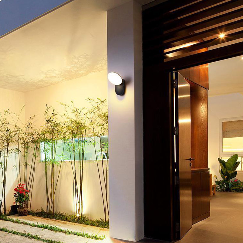 Geometric Shape Wall Lamp Modern Style Metal 1 Light Wall Light in White/Black