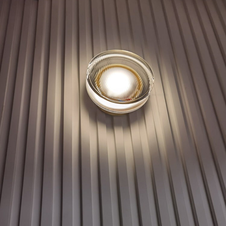 LED Modern 1 - Light Bathroom Vanity Lighting in Black / Gold Acrylic Bath Sconce