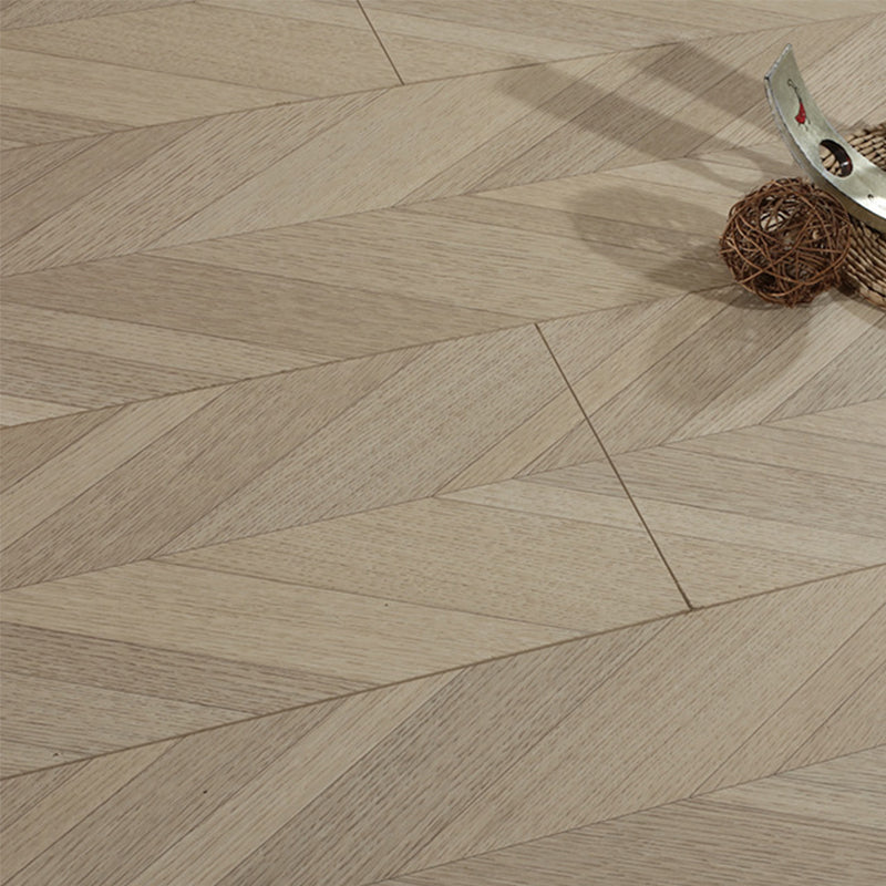 Wooden Modern Laminate Flooring Click Lock Stain Resistant Plank Flooring