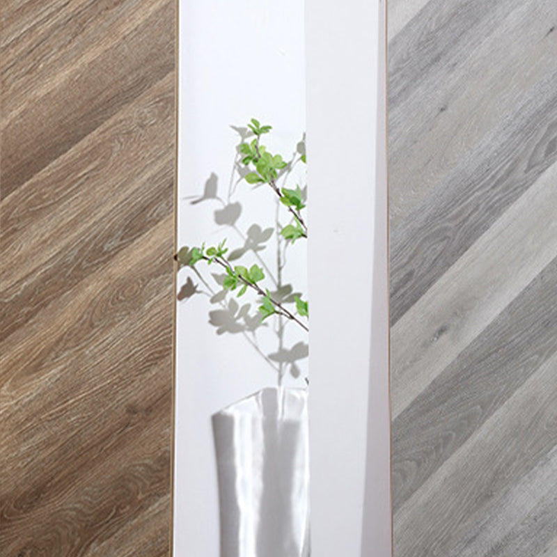 Wooden Modern Laminate Flooring Click Lock Stain Resistant Plank Flooring