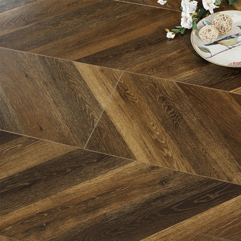 Wooden Modern Laminate Flooring Click Lock Stain Resistant Plank Flooring