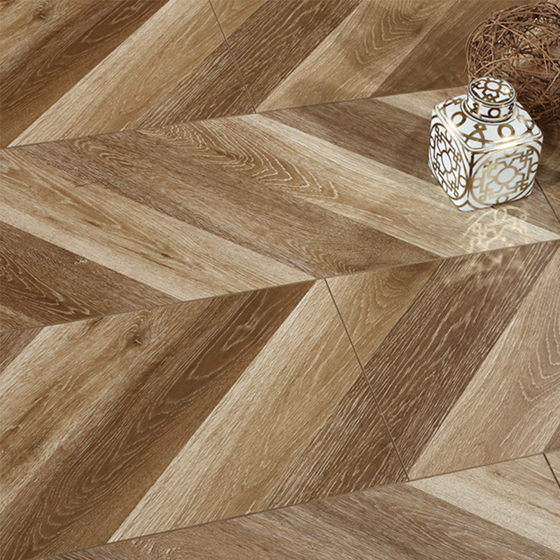 Wooden Modern Laminate Flooring Click Lock Stain Resistant Plank Flooring