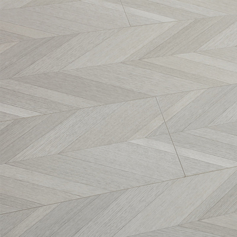 Wooden Modern Laminate Flooring Click Lock Stain Resistant Plank Flooring