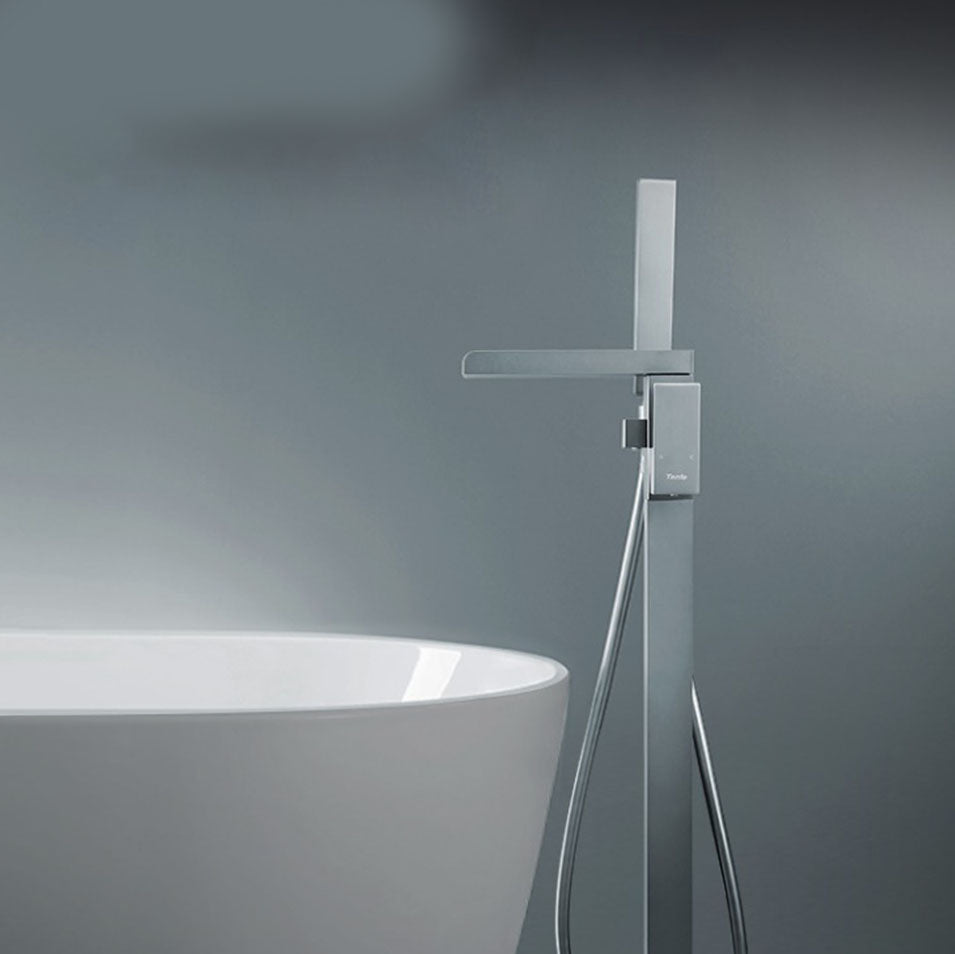 Floor Mounted Metal Freestanding Tub Filler Single Handle Waterfall Freestanding Faucet