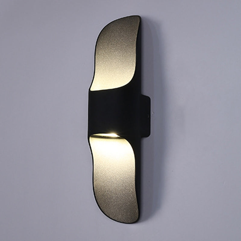 Single Black Modernism Wall Mounted Sconce Metallic Wall Light