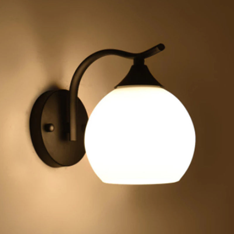 1/2-Light Modernism Wall Mounted Sconce Black/Chrome Wall Light for Foyer