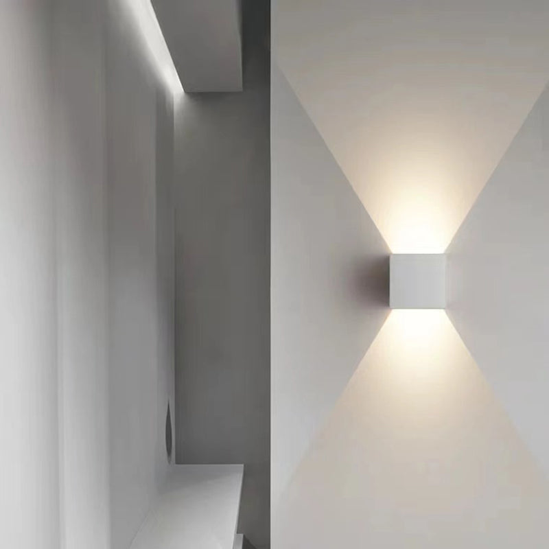 Contemporary Black/White Wall Mounted Sconce Rectangle Metal 1 Light Wall Light