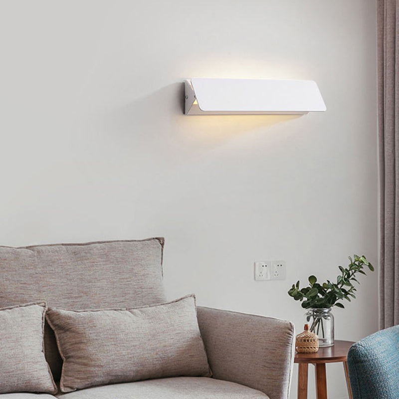 Single Contemporary White Wall Mounted Sconce Metallic Shaded Wall Light