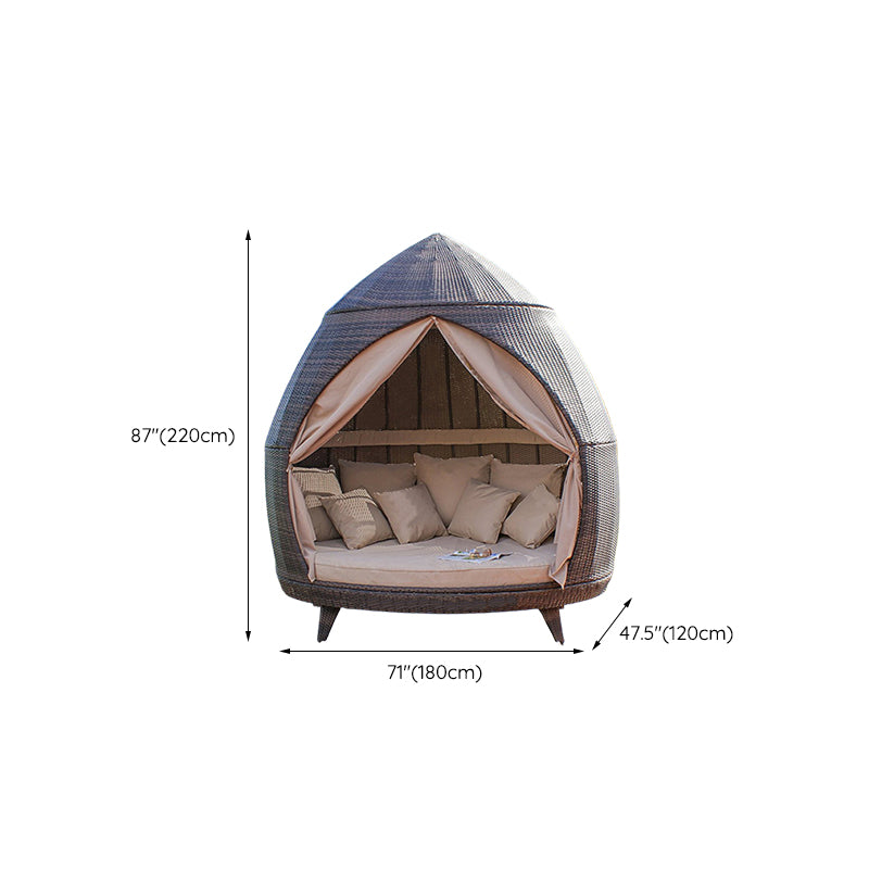 Wicker Tropical Patio Daybed Stain Resistant Outdoor Patio Sofa