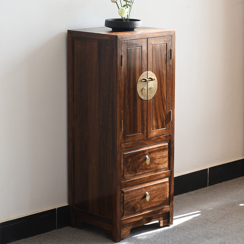 Contemporary Solid Wood Accent Chest Standard Ring Pulls Accent Cabinet