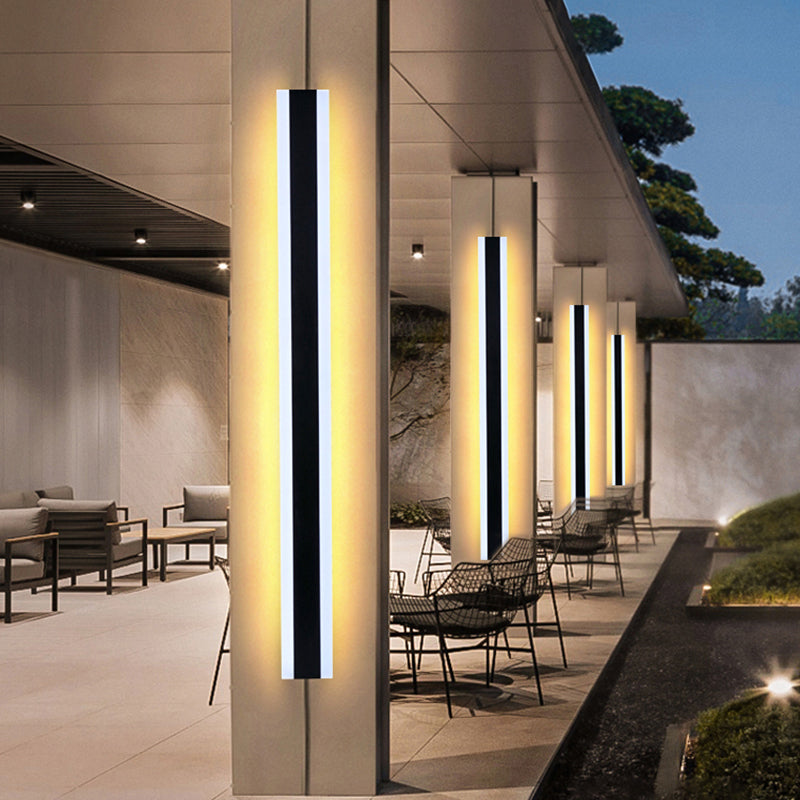 Metal Linear Shape Wall Lighting Modern Style 1-Light Wall Mounted Light in Black