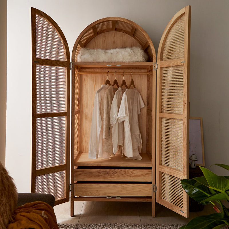 Modern Style Wardrobe Cabinet Solid Wood Wardrobe Armoire with Shelves