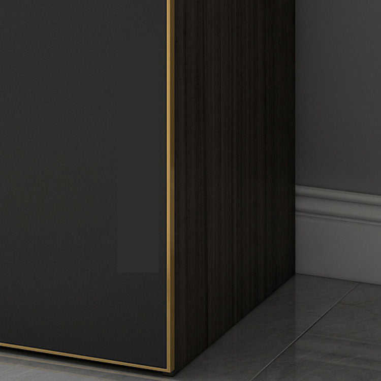 Traditional Style Wardrobe Cabinet Wooden Wardrobe for Bedroom