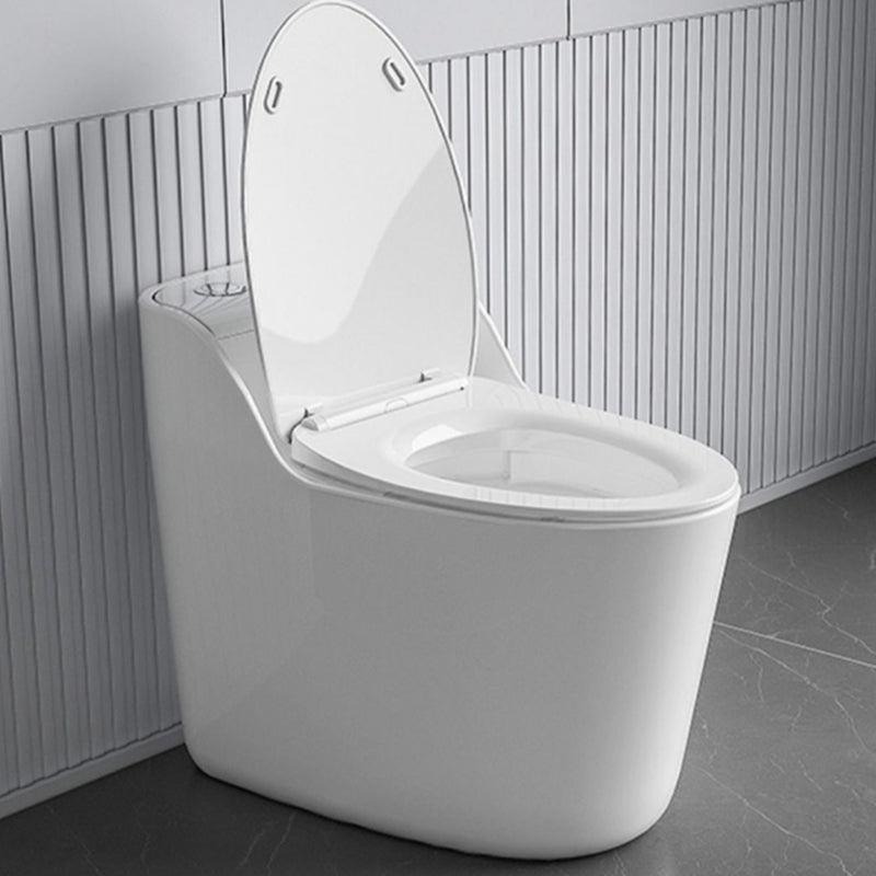 Traditional Ceramic Flush Toilet Floor Mounted Urine Toilet with Seat for Washroom