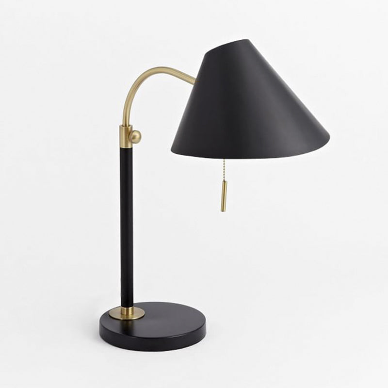 Flared Iron Table Lighting Simple 1 Bulb Black Finish Reading Lamp with Pull Chain for Study Room