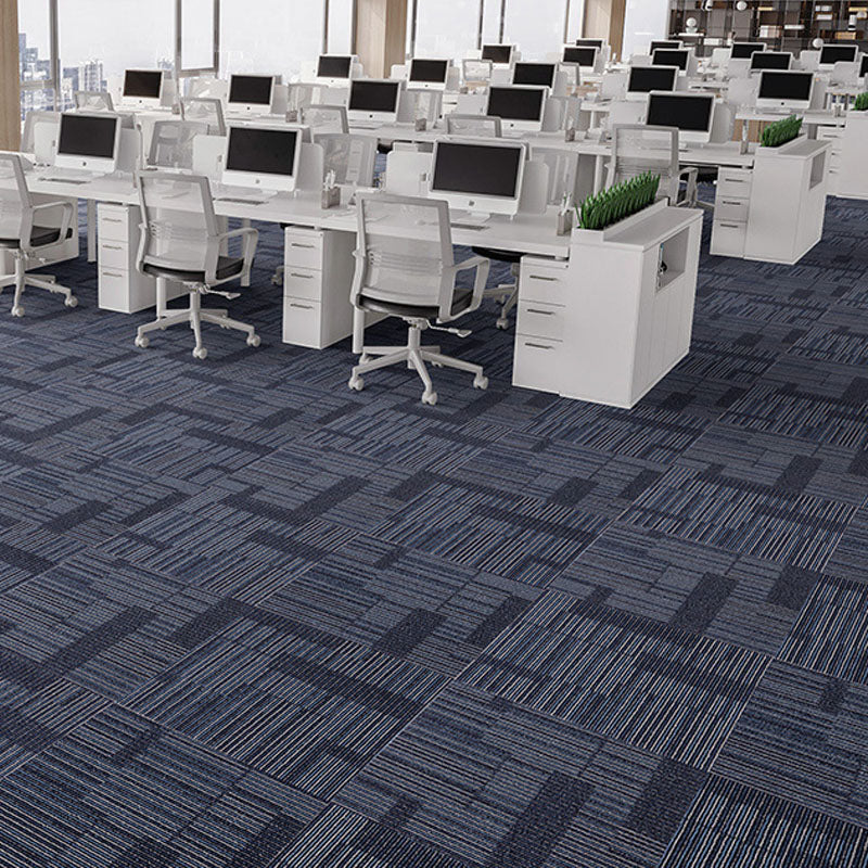 Modern Carpet Tiles Self Adhesive Multi Level Loop Fire Resistant Carpet Tile