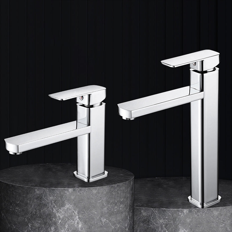 Deck Mounted Copper Roman Tub Faucet Low Arc Roman Tub Faucet Set in Silver