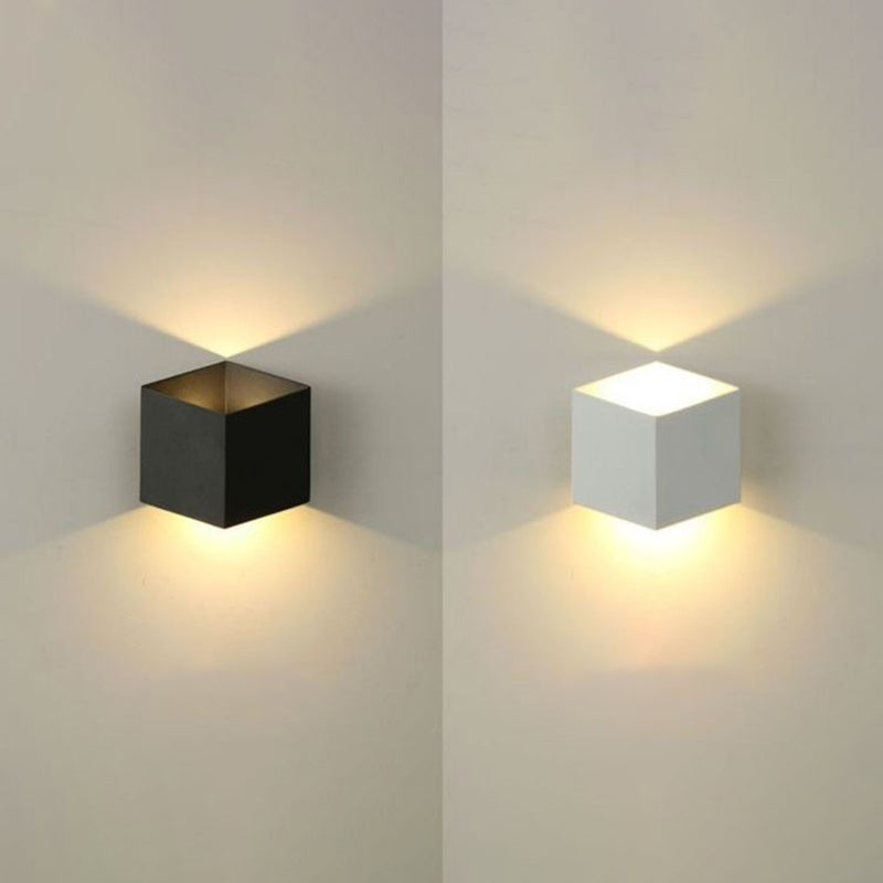 Geometric Shape Wall Lamp Modern Style Metal 2 Lights Wall Lights in White/Black