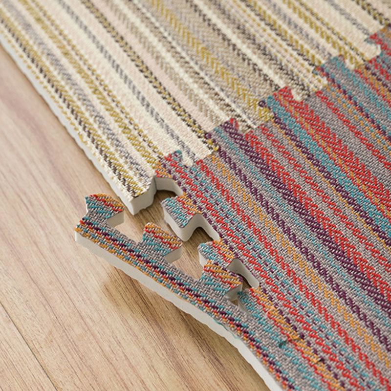 Carpet Tile Non-Skid Fade Resistant Striped Interlocking Carpet Tiles Dining Room