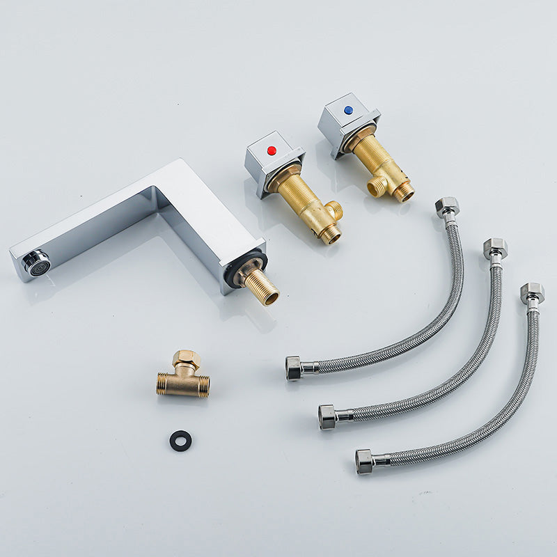 Metal Wide Spread Bathroom Faucet Modern Two-Handle Vanity Sink Faucet