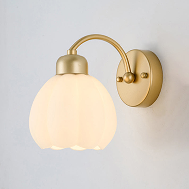 Dome Shape Glass Vanity Light Modern Style 1 Light Vanity Light Fixture in Gold