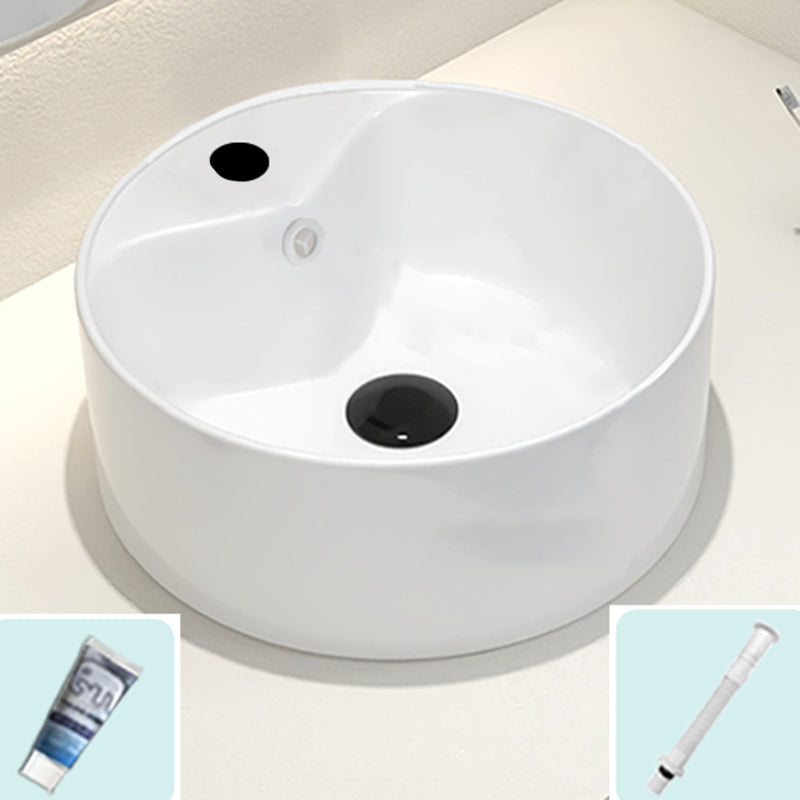 Round Vessel Bathroom Sink Vitreous China Vessel Lavatory Sink